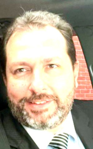 Dr. Carlos Módolo