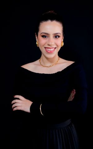 Dra. Letícia Valvazori